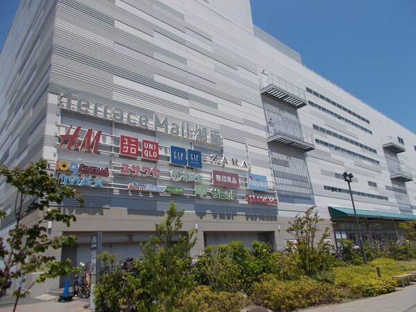 サミットストアテラスモール湘南店